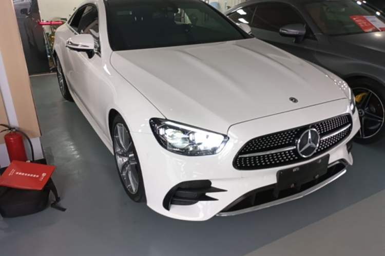 Used Mercedes-Benz E-Class 2021 E 300 Coupe Front Right 45 Deg