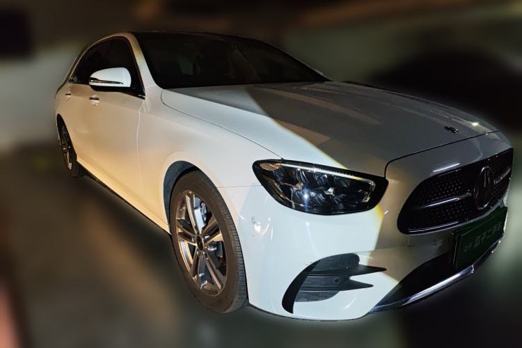 Used Mercedes-Benz E-Class 2021 E 260 L Sport Edition Front Right 45 Deg