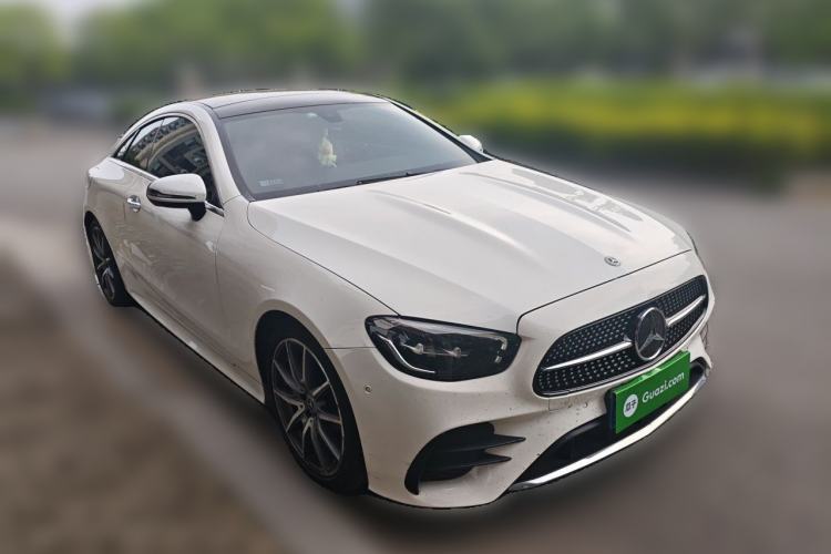 Used Mercedes-Benz E-Class 2021 E 260 Coupe Front Right 45 Deg