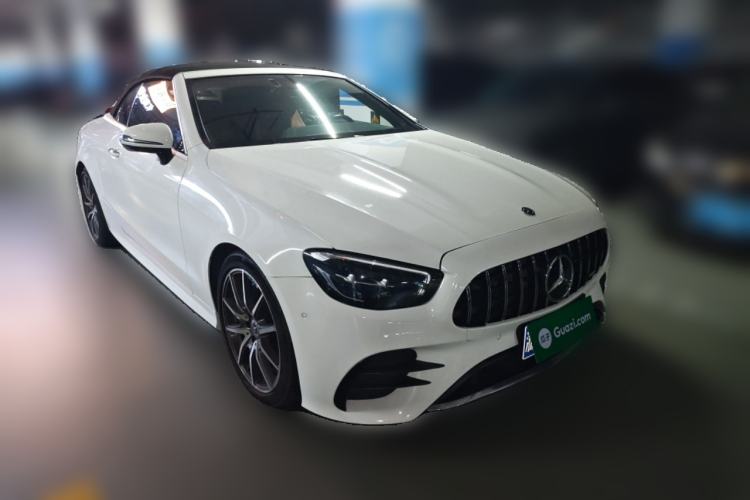 Used Mercedes-Benz E-Class 2021 E 260 Convertible Coupe Front Right 45 Deg