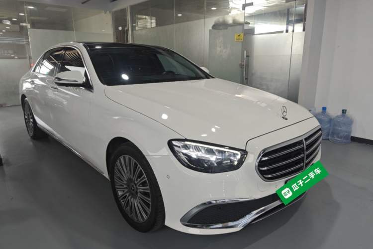 Used Mercedes-Benz E-Class 2021 Restyled E 300 L Luxury Edition Front Right 45 Deg