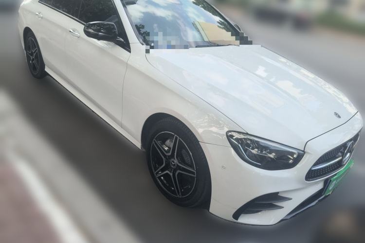 Used Mercedes-Benz E-Class 2021 Restyled E 260 Luxury Sports Edition Front Right 45 Deg