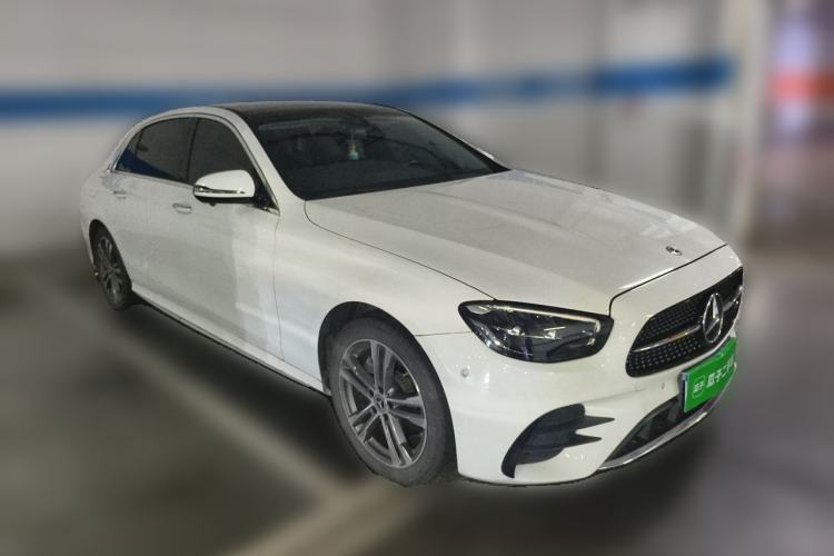 Used Mercedes-Benz E-Class 2021 E 260 L Sport Edition Front Right 45 Deg
