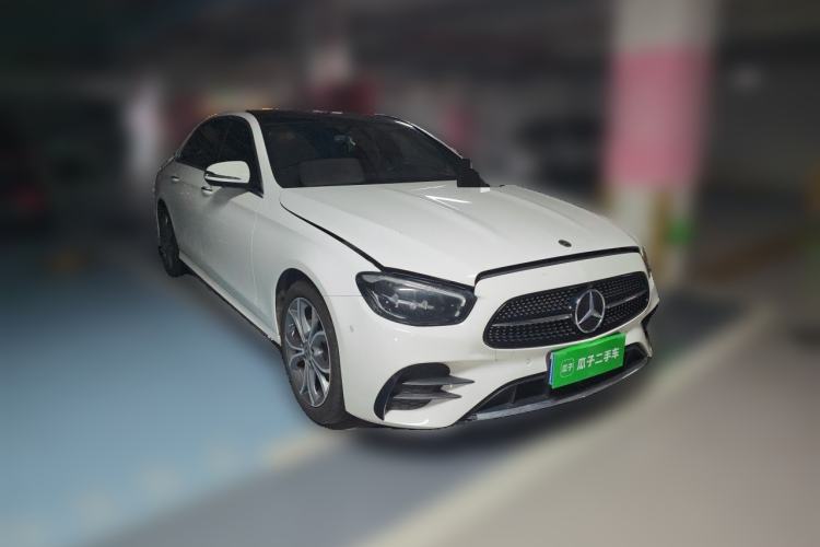Used Mercedes-Benz E-Class 2021 E 300 L Sporty and Stylish Model Front Right 45 Deg