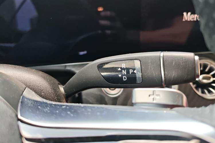 Used Mercedes-Benz E-Class 2021 Facelift E 300 Coupe Gear Lever
