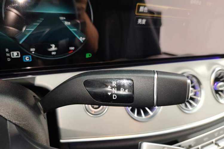 Used Mercedes-Benz E-Class 2021 Facelift E 260 Coupe Gear Lever
