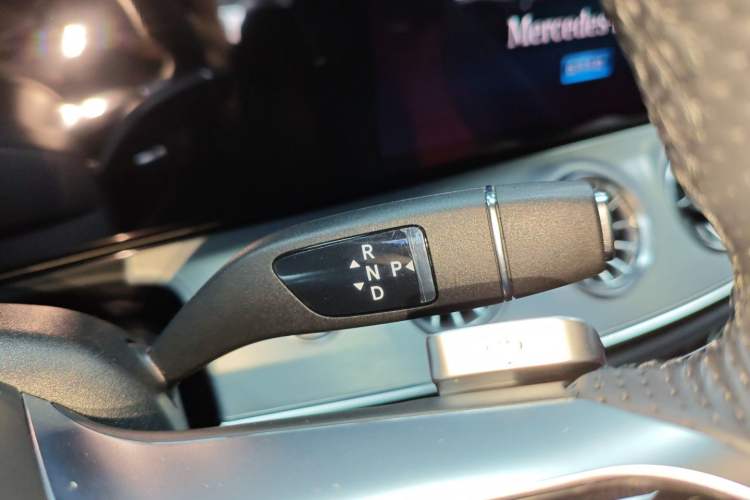 Used Mercedes-Benz E-Class 2021 E 260 Coupe Gear Lever