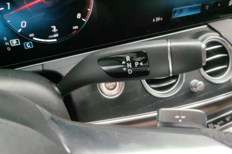 Used Mercedes-Benz E-Class 2021 E 300 L Sporty and Stylish Model Gear Lever