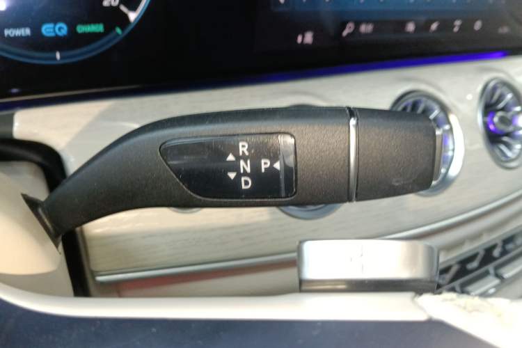 Used Mercedes-Benz E-Class 2021 E 260 Coupe Gear Lever