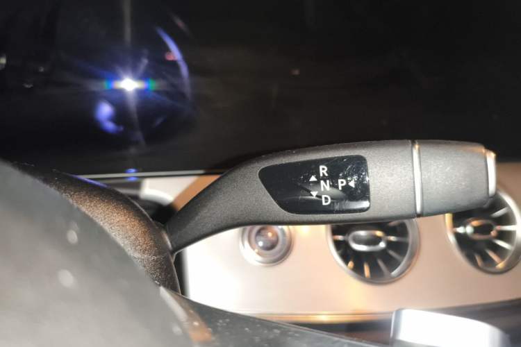 Used Mercedes-Benz E-Class 2021 E 260 Coupe Gear Lever