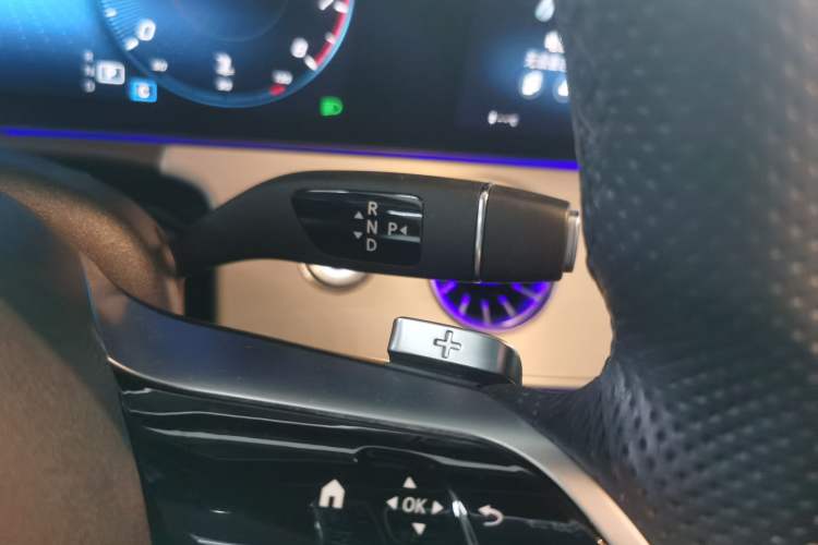 Used Mercedes-Benz E-Class 2021 Facelift E 260 Coupe Gear Lever