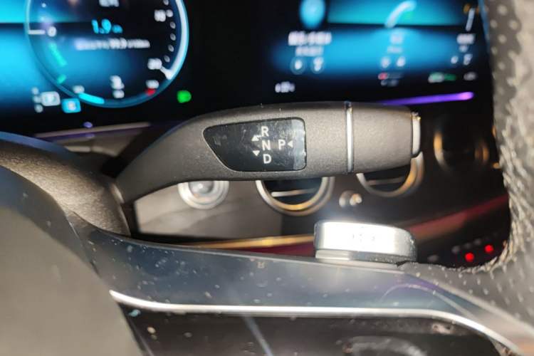 Used Mercedes-Benz E-Class 2021 E 300 L Sporty and Stylish Model Gear Lever