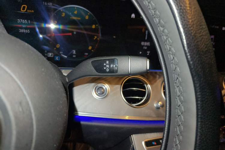 Used Mercedes-Benz E-Class 2021 Facelift E 260 L Sport Edition Gear Lever