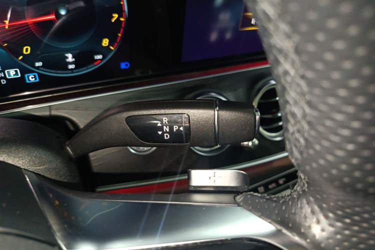 Used Mercedes-Benz E-Class 2021 Facelift E 260 L Sport Edition Gear Lever