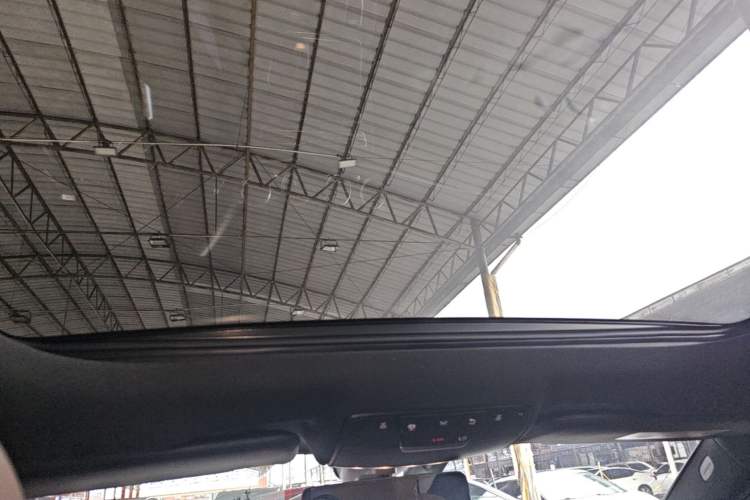 Used Mercedes-Benz E-Class 2021 Updated E 260 Fashion Sport Edition Headliner