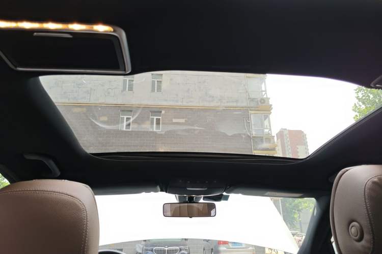 Used Mercedes-Benz E-Class 2021 Facelift E 260 L Sport Edition Headliner