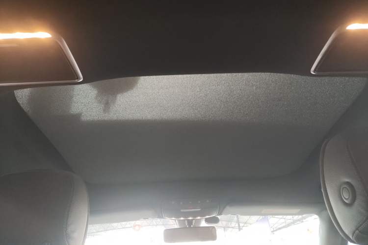 Used Mercedes-Benz E-Class 2021 Restyled E 300 L Sporty and Stylish Edition Headliner