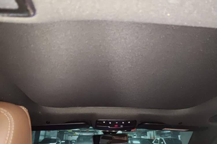 Used Mercedes-Benz E-Class 2021 E 300 L Sporty and Stylish Model Headliner
