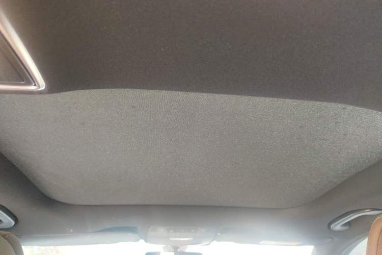 Used Mercedes-Benz E-Class 2021 E 300 L Sporty and Stylish Model Headliner