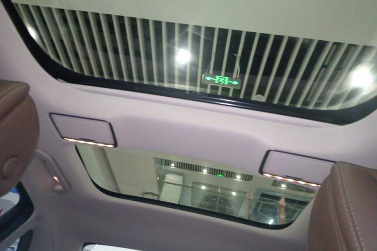 Used Mercedes-Benz E-Class 2021 E 300 L Stylish Model Headliner