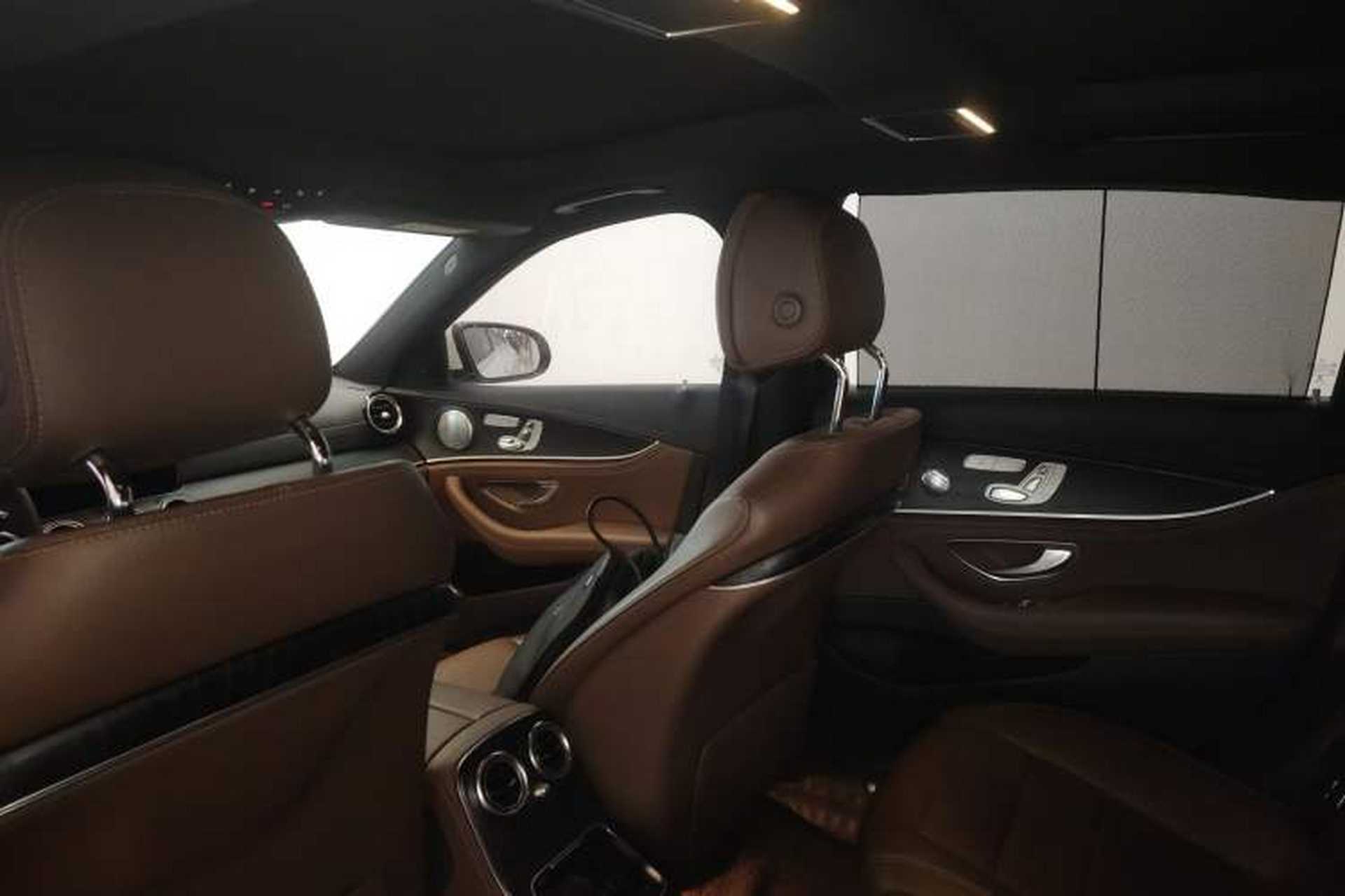 Used Mercedes-Benz E-Class 2021 E 300 L Sport Luxury Edition Headliner
