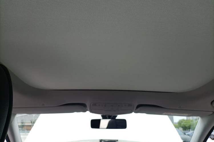 Used Mercedes-Benz E-Class 2021 Restyled E 300 L Sporty and Stylish Edition Headliner