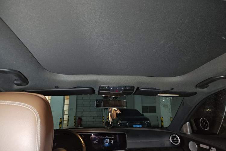 Used Mercedes-Benz E-Class 2021 Restyled E 300 L Sport Luxury Edition Headliner