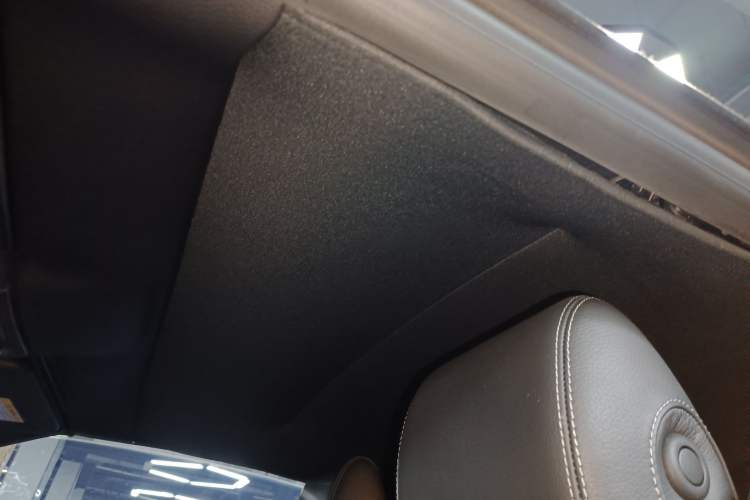 Used Mercedes-Benz E-Class 2021 E 260 Convertible Coupe Headliner