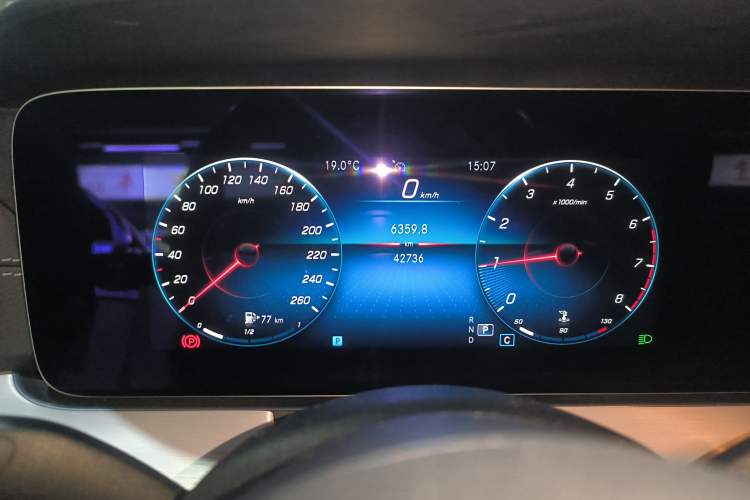 Used Mercedes-Benz E-Class 2021 Facelift E 260 4MATIC Coupe Instrument Cluster
