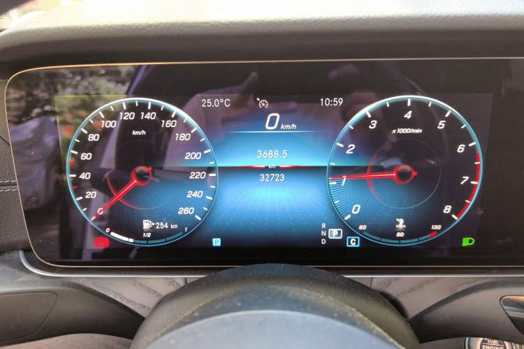Used Mercedes-Benz E-Class 2021 Updated E 260 Fashion Sport Edition Instrument Cluster