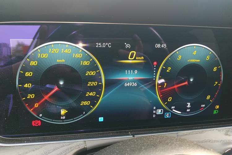 Used Mercedes-Benz E-Class 2021 Updated E 260 Fashion Sport Edition Instrument Cluster
