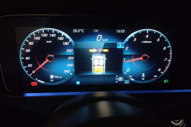 Used Mercedes-Benz E-Class 2021 Updated E 260 Fashion Sport Edition Instrument Cluster