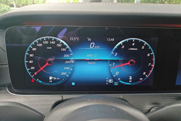 Used Mercedes-Benz E-Class 2021 E 300 L Sporty and Stylish Model Instrument Cluster