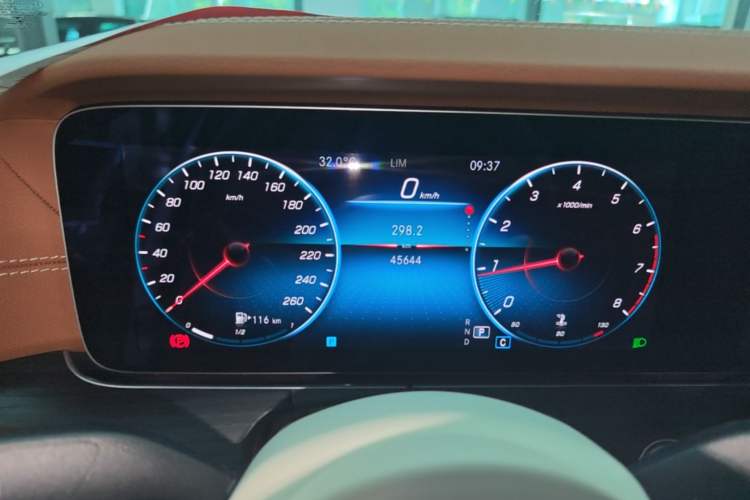 Used Mercedes-Benz E-Class 2021 Restyled E 300 L Sport Luxury Edition Instrument Cluster