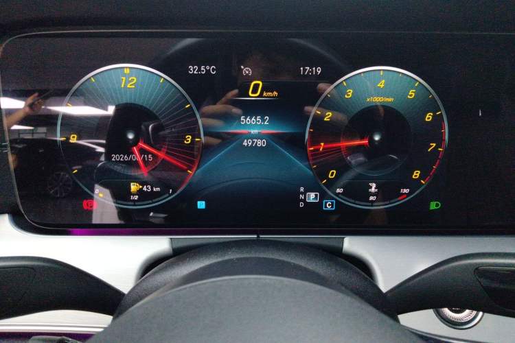 Used Mercedes-Benz E-Class 2021 Facelift E 260 Coupe Instrument Cluster