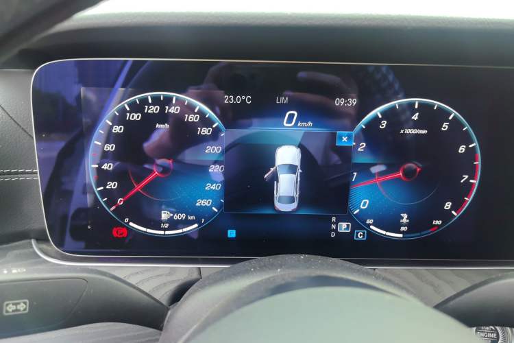 Used Mercedes-Benz E-Class 2021 Updated E 260 Fashion Sport Edition Instrument Cluster