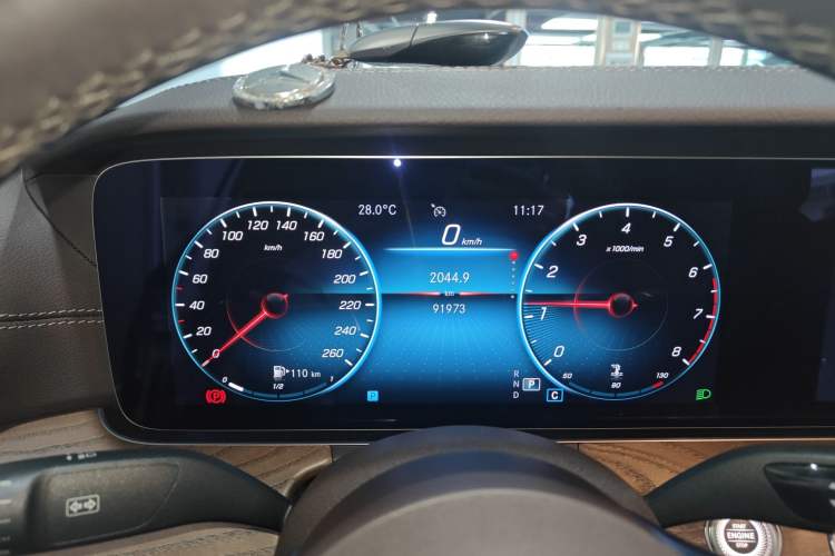 Used Mercedes-Benz E-Class 2021 Restyled E 300 L Luxury Edition Instrument Cluster