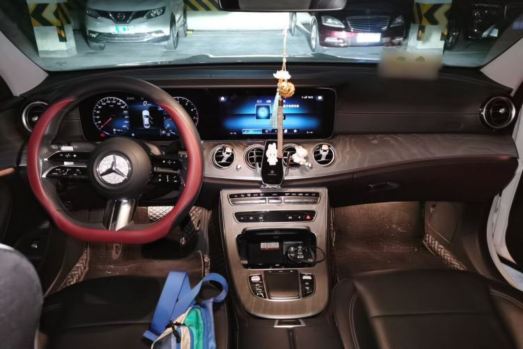 Used Mercedes-Benz E-Class 2021 E 300 L Sport Luxury Edition Interior 2