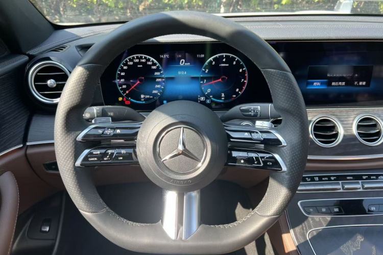 Used Mercedes-Benz E-Class 2021 E 300 L Sport Luxury Edition Interior 2