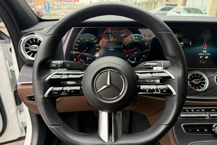 Used Mercedes-Benz E-Class 2021 E 300 Sport Edition Interior 2
