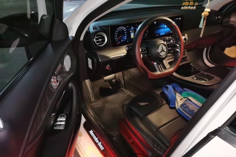 Used Mercedes-Benz E-Class 2021 E 300 L Sport Luxury Edition Interior 3