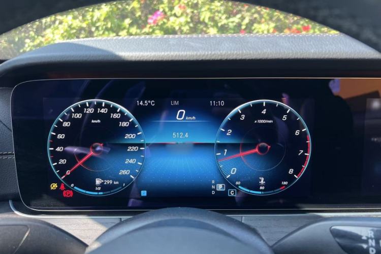 Used Mercedes-Benz E-Class 2021 E 300 L Sport Luxury Edition Interior 3