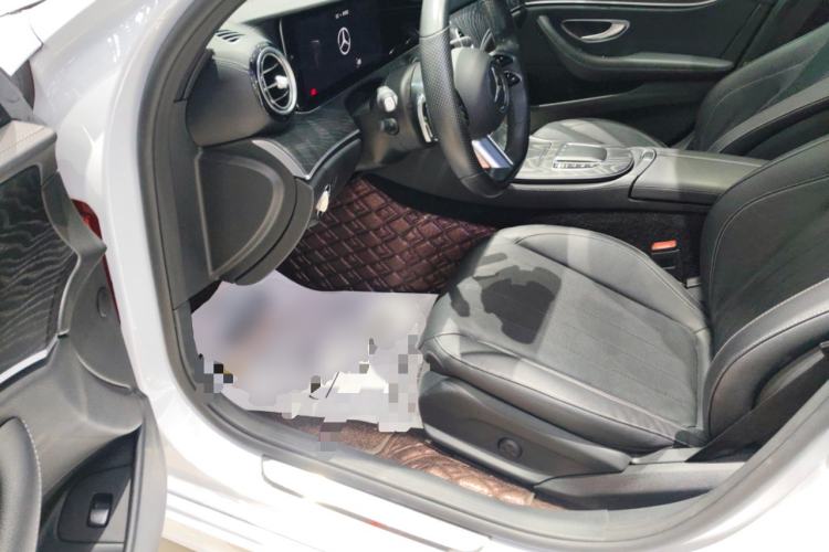 Used Mercedes-Benz E-Class 2021 E 260 Stylish Sports Edition Interior 3