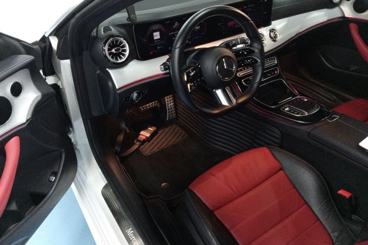 Used Mercedes-Benz E-Class 2021 E 260 Coupe Interior 3