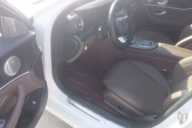 Used Mercedes-Benz E-Class 2021 Updated E 260 Fashion Sport Edition Interior 3
