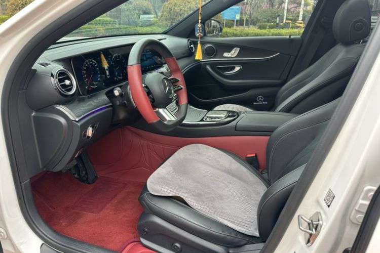 Used Mercedes-Benz E-Class 2021 Updated E 260 Fashion Sport Edition Interior 4