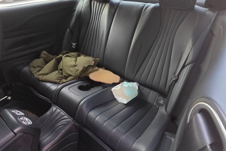Used Mercedes-Benz E-Class 2021 E 260 Coupe Interior 4