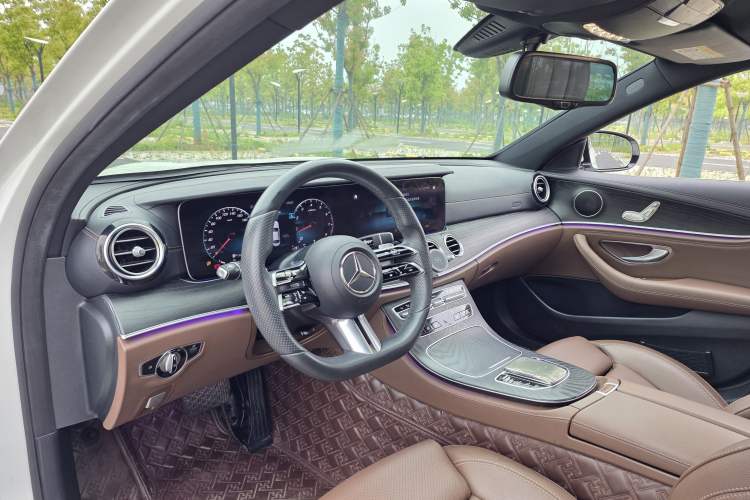 Used Mercedes-Benz E-Class 2021 Facelift E 260 L Sport Edition Interior 5
