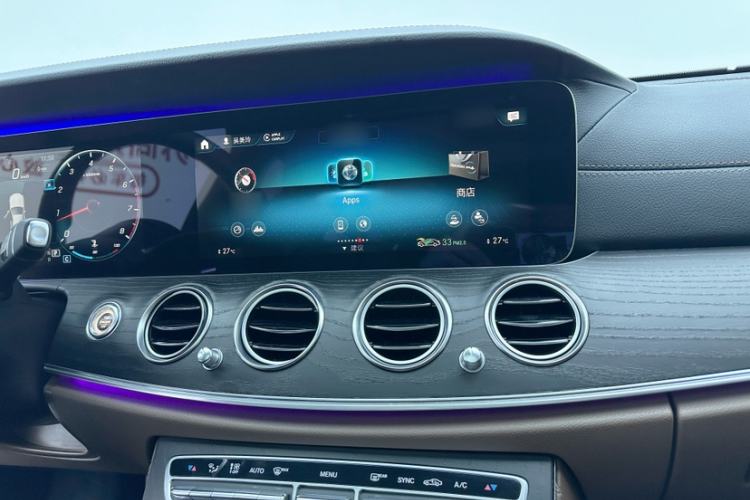 Used Mercedes-Benz E-Class 2021 E 300 L Sport Luxury Edition Interior 8
