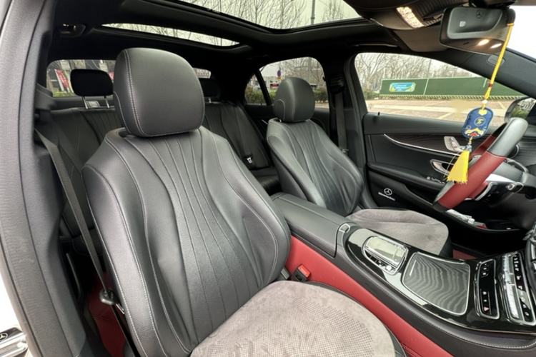 Used Mercedes-Benz E-Class 2021 Updated E 260 Fashion Sport Edition Interior 8